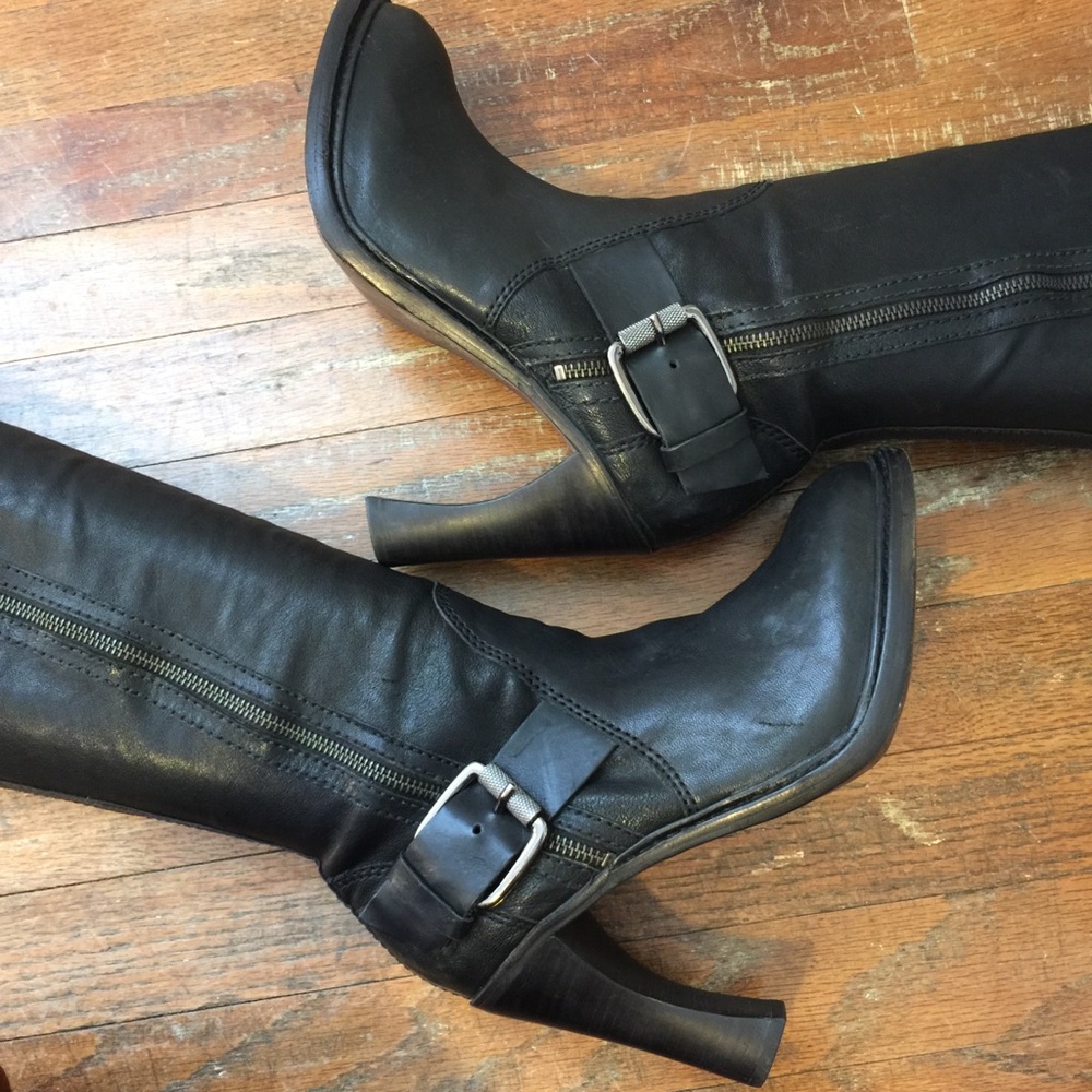 Vera Wang black leather knee high buckle boot